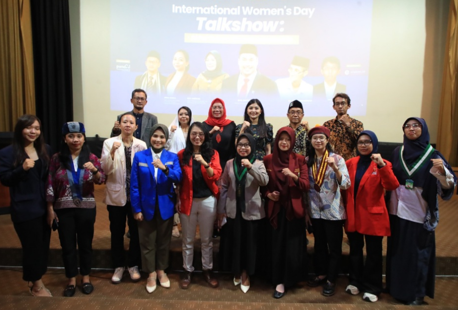 Kemenpora Apresiasi Talkshow International Women’s Day Cipayung Plus untuk Kepemimpinan Perempuan