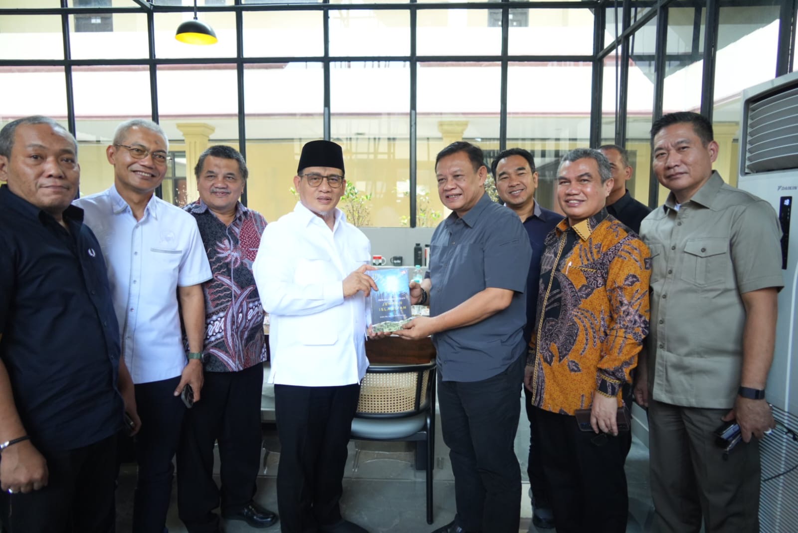 Wamenag dan Densus 88 Bahas Kasus ASN terkait NII, Tekankan Pendekatan Bijak dan Humanis